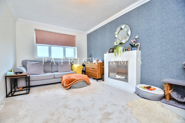 Clacton On Sea, Essex 2 bed apartment for sale