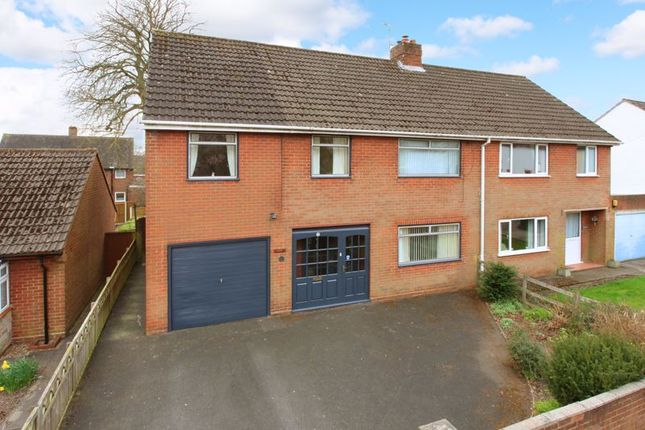4 bed semi-detached house