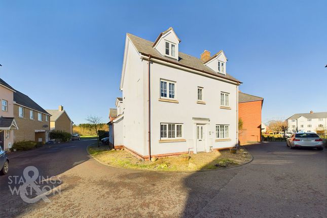 Crocus Street, Wymondham 5 bed detached house for sale