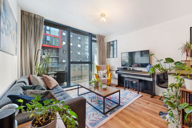 2 bed flat