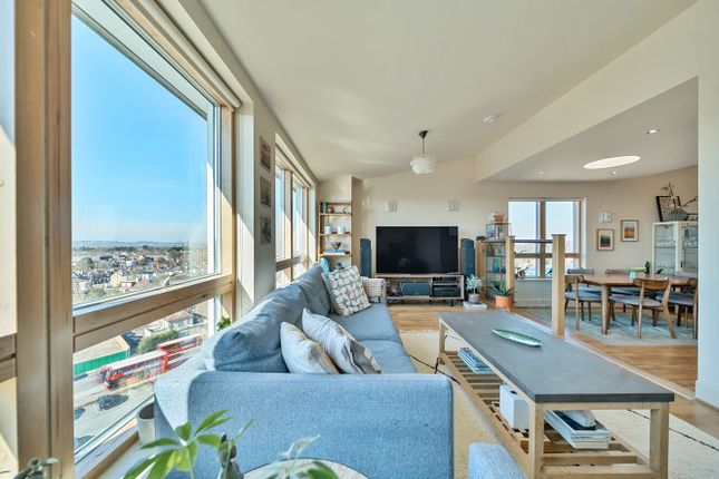2 bedroom penthouse for sale
