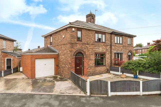 3 bed detached house