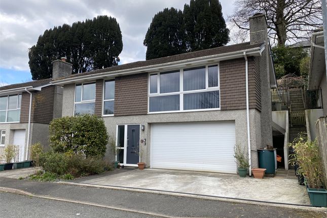 Hendra Gardens, Launceston, Cornwall... 3 bed detached house for sale