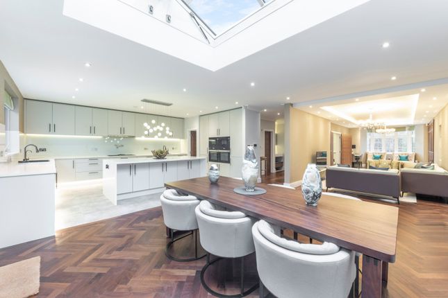 Southbourne Crescent, Hendon, London 7 bed semi