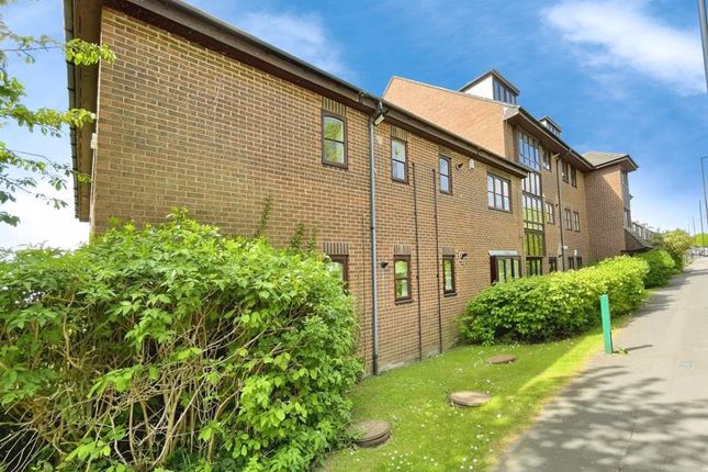 2 bed flat