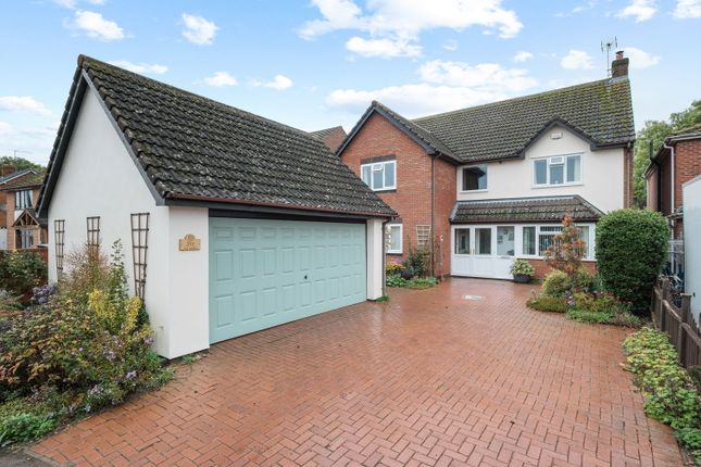 Holt Gardens, Studley, B80 7NU 4 bed detached house for sale