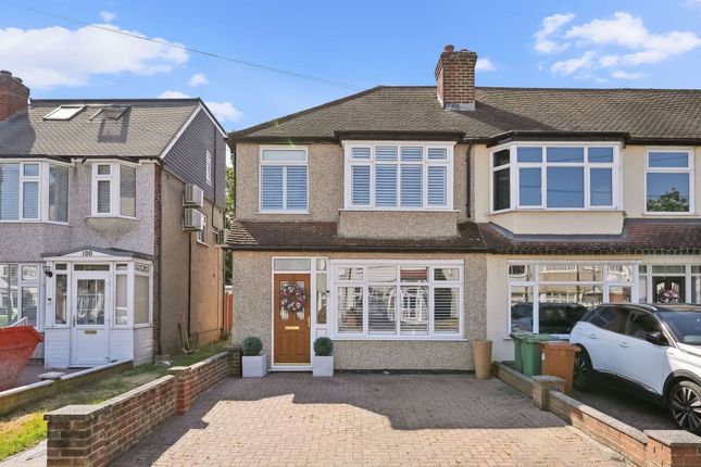 St. Margarets Avenue, Cheam, SM3 4 bed end of terrace house for sale