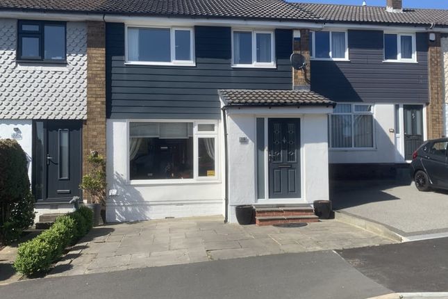 Cleveland Drive, Milnrow, Rochdale, OL16 3 bed townhouse for sale