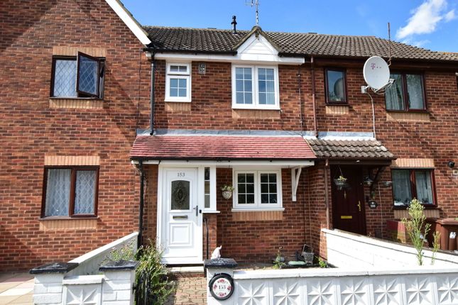 Aycliffe Road, Borehamwood WD6 2 bed terraced house for sale