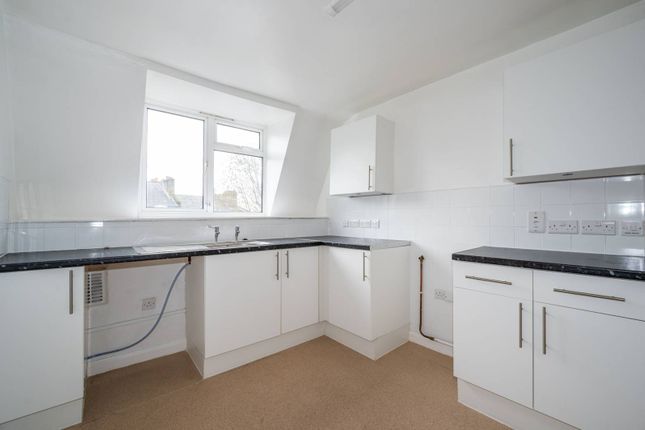 Lady Somerset Road, Tufnell Park... 2 bed flat for sale