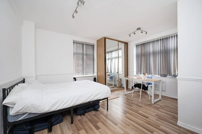 Cliffords Inn, City, London, EC4A Studio for sale