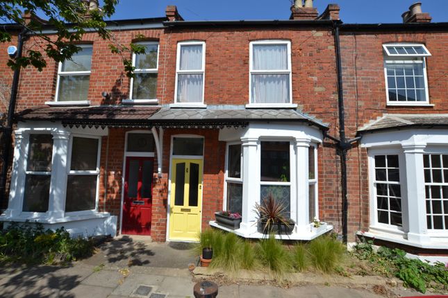 Wilson Street, London N21 2 bed cottage for sale