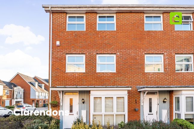 Burrage Road, Redhill RH1 4 bed townhouse for sale