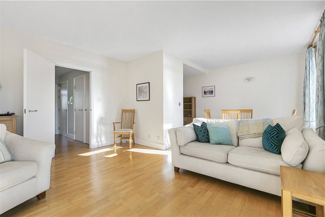 Three Colt Street, London, E14 1 bed apartment for sale