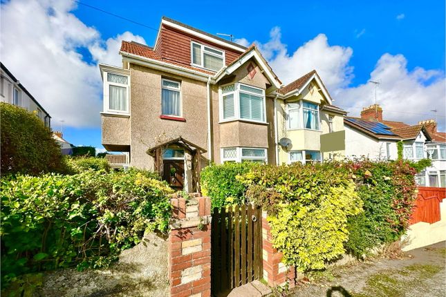 Leys Road, Torquay, TQ2 6EB 4 bed semi