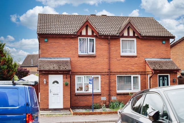 2 bedroom semi-detached house for sale