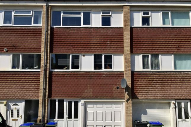 3 bed terraced house