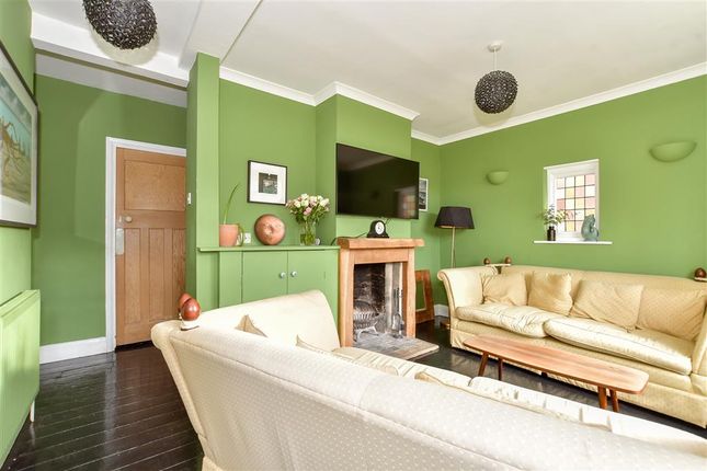 Kingsdown Hill, Kingsdown, Deal, Kent 3 bed detached bungalow for sale