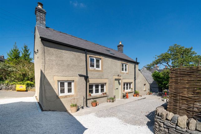 2 bedroom detached house for sale