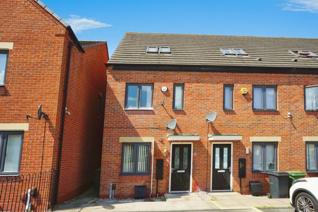 3 bedroom terraced house for sale