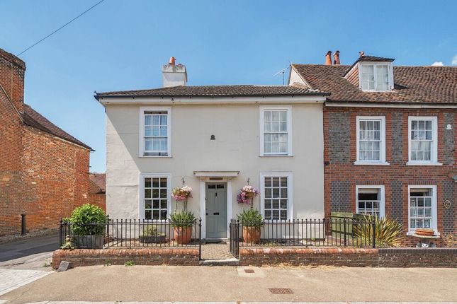 5 bedroom end of terrace house for sale