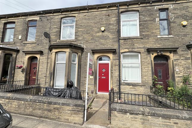 Briggs Villas, Queensbury, Bradford 3 bed terraced house for sale