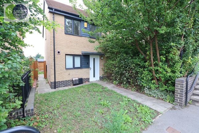 2 bedroom semi-detached house for sale