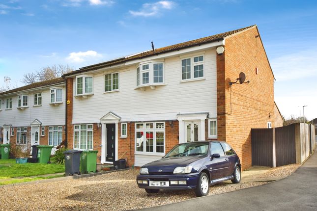 3 bed end terrace house