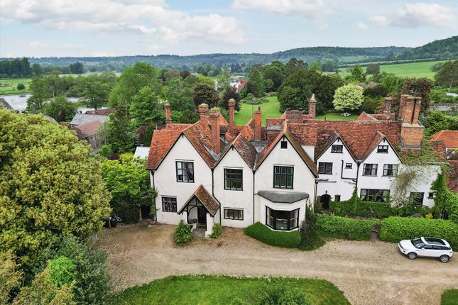 4 bed semi-detached house
