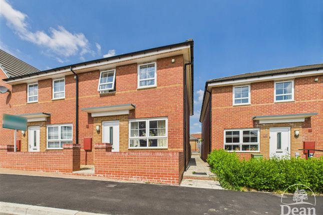 3 bedroom end of terrace house for sale