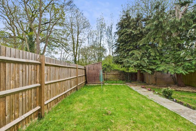 2 bedroom maisonette for sale