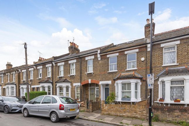 Brentford TW8 4 bed terraced house for sale