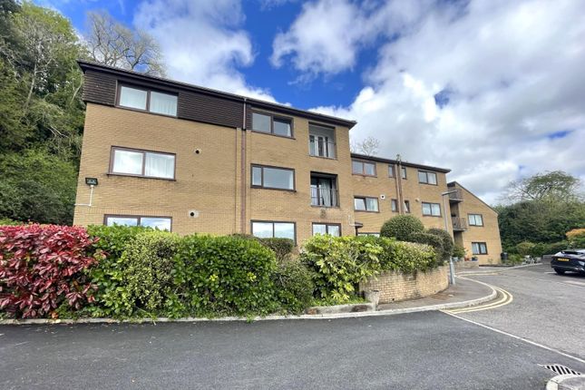 Oystermouth Court, Mumbles, Swansea 2 bed apartment for sale