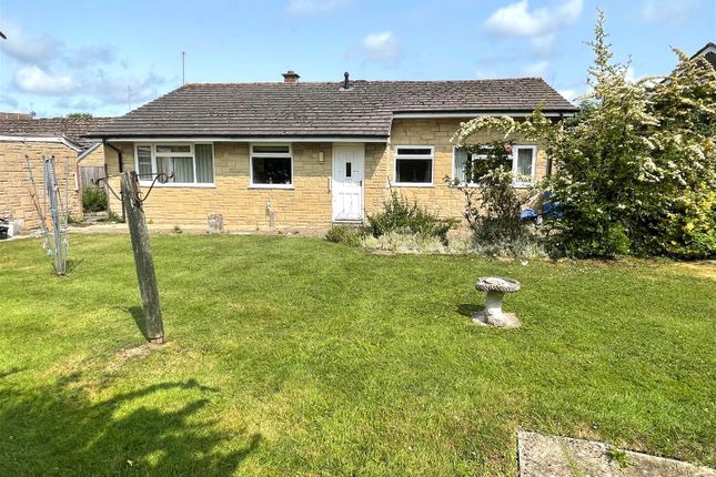Barnaby Mead, Gillingham 3 bed detached bungalow for sale