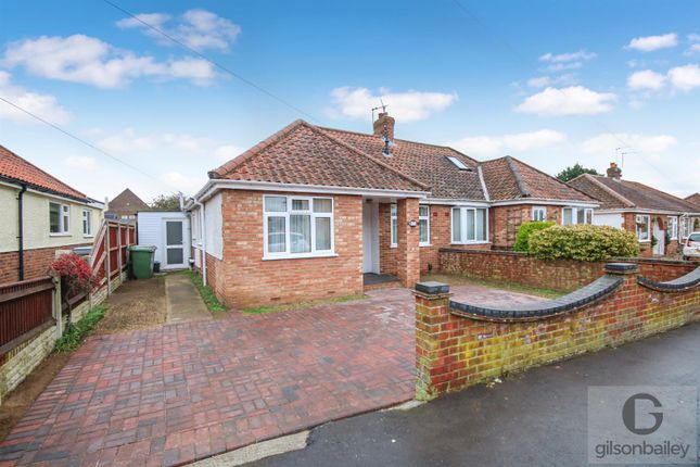 3 bedroom semi-detached bungalow for sale