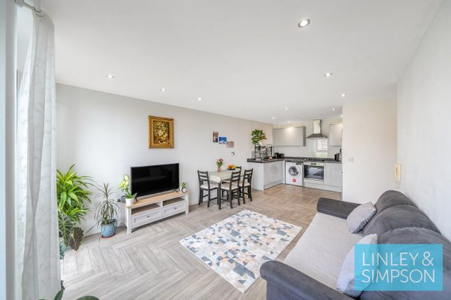 SANTORINI, GOTTS ROAD, LEEDS, WEST... 2 bed flat for sale