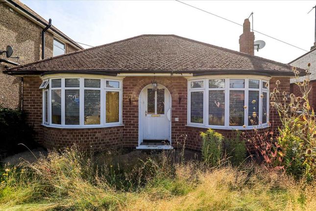 Finedon Road, Burton Latimer 2 bed bungalow for sale