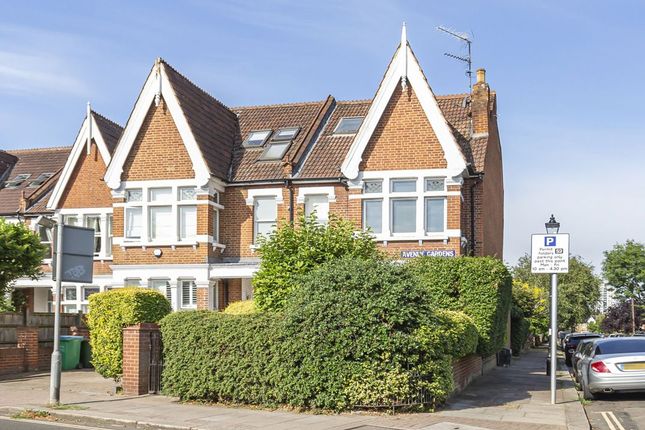 5 bedroom end of terrace house for sale