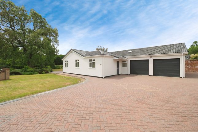 3 bedroom detached bungalow for sale