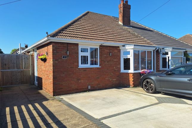 2 bedroom semi-detached bungalow for sale