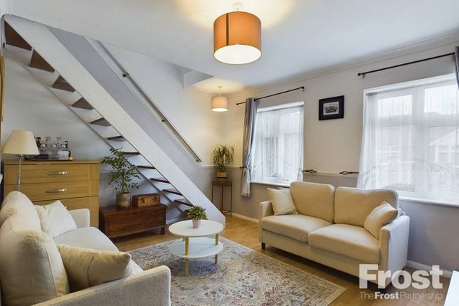 3 bed semi-detached house