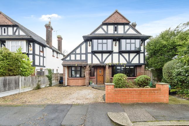 3 bed detached house