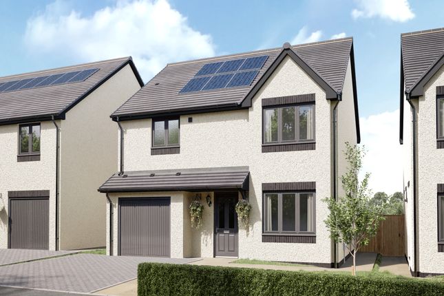 4 bed detached house