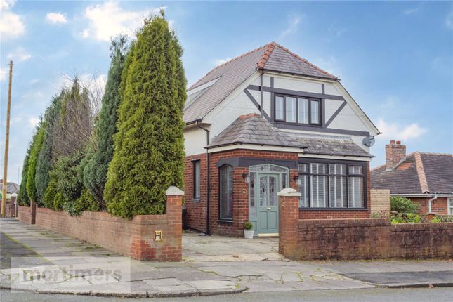 Poulton Avenue, Accrington... 2 bed detached house for sale