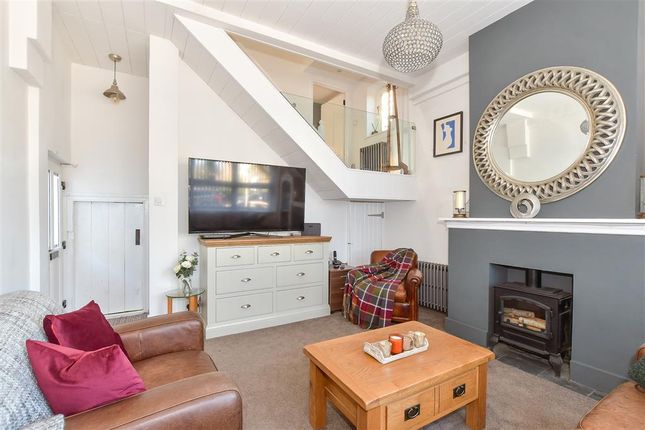 3 bed detached house