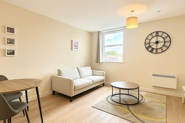 1 bed flat