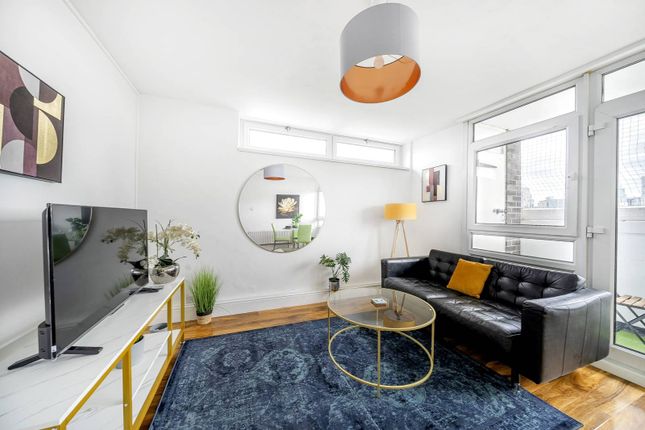 Leopold Street, London E3 2 bed flat for sale