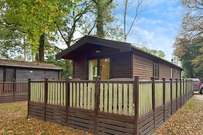 2 bedroom lodge for sale