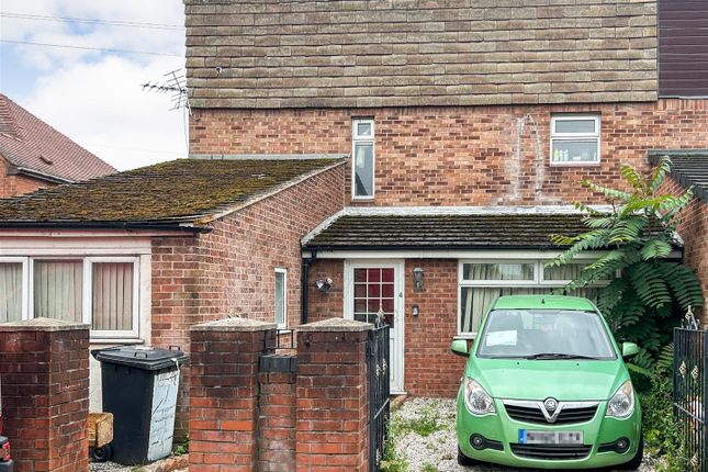 4 bedroom end of terrace house for sale