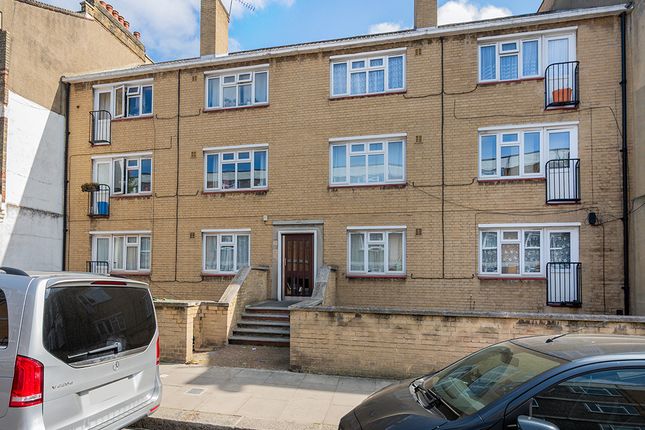 2 bed flat